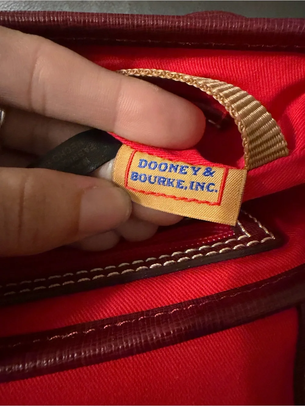 Dooney & Bourke Saffiano Leather Small Messenger Crossbody Bag BRAND NEW! - Picture 9 of 9